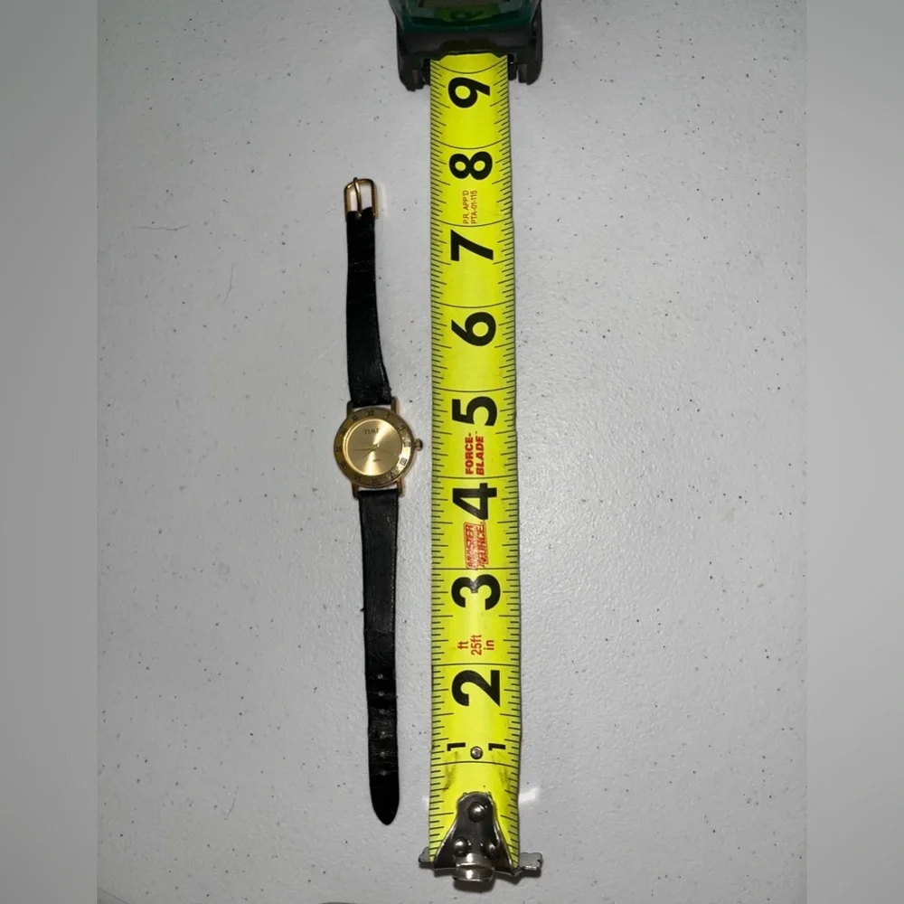 Vintage Time Magazine Quartz Analog Watch with Genuine Leather Band
